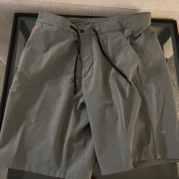 Lululemon Athletica Gray Athletic Shorts with Modern Design - Picture 1 of 3